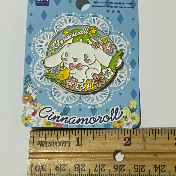 Sanrio Cinnamoroll Enamel Pin - Picture 4 of 5